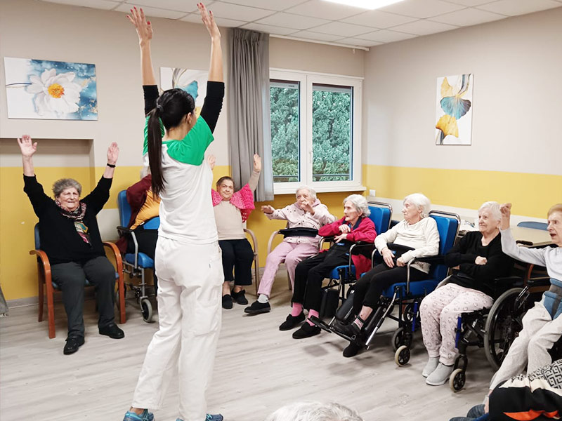 Ginnastica fisioterapia RSA Genova